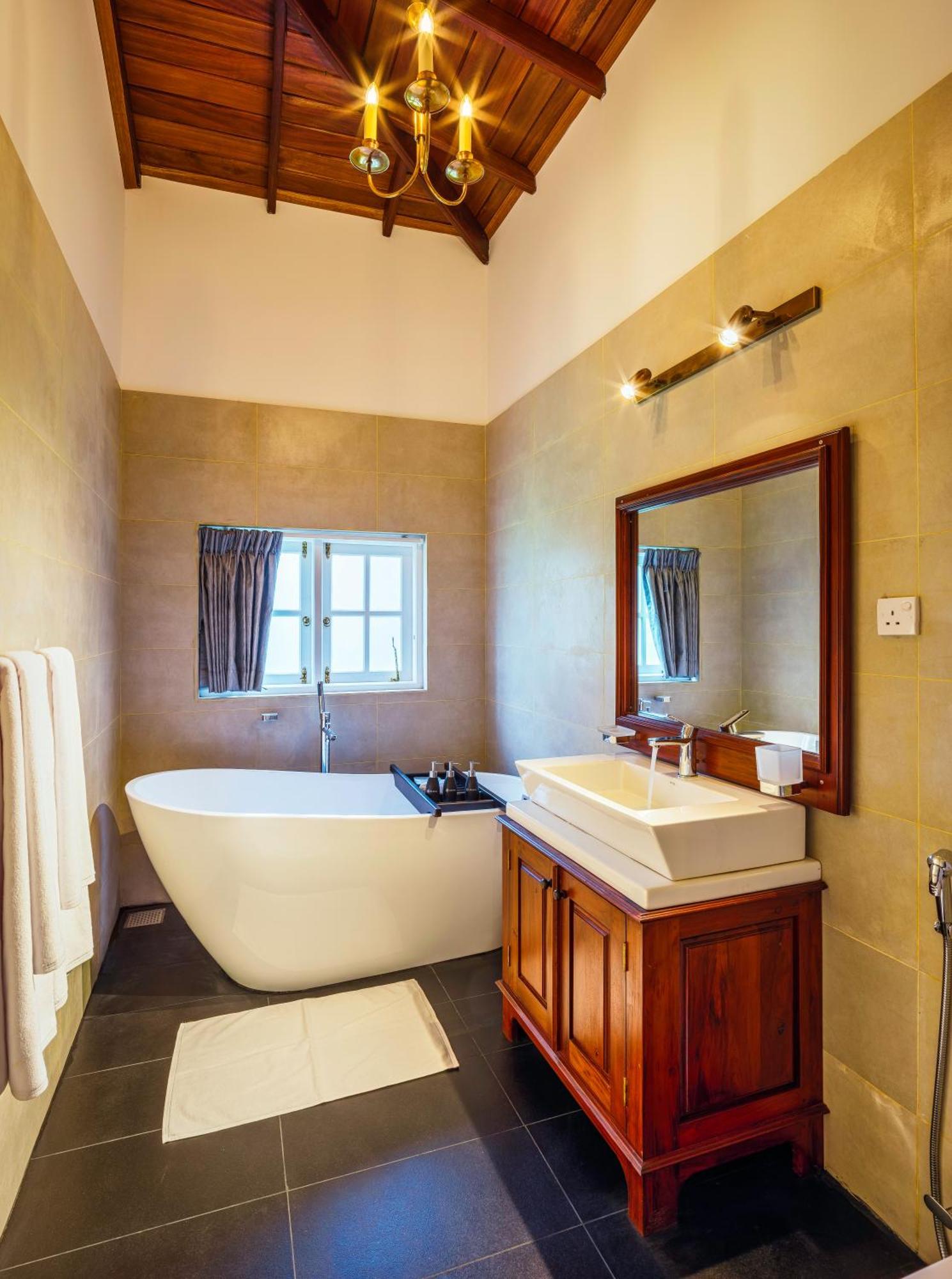 The Lavender House By Reveal Kandy Room photo